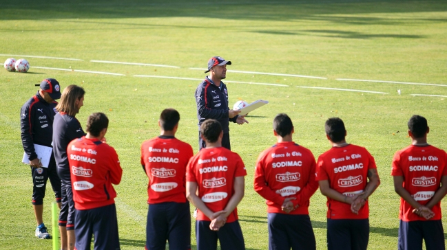 Jorge Sampaoli dirigió su primer entrenamiento en 