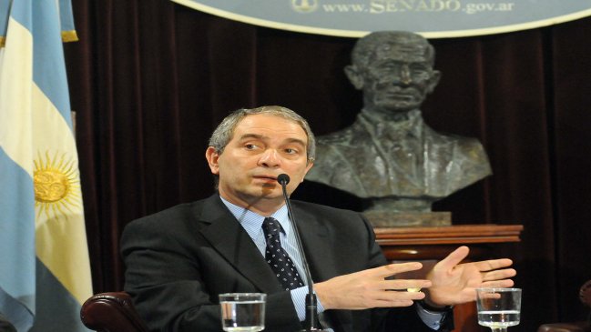 Polémica por asado que hizo el ministro de Justicia argentino en ex cárcel de la dictadura