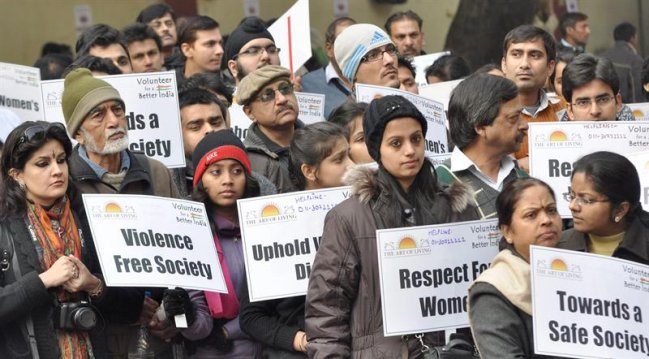Cinco acusados de violar a joven en India comparecerán este lunes ante la Justicia