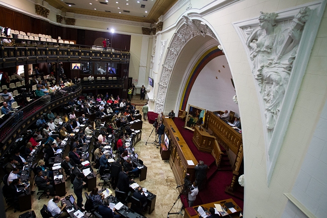 Asamblea Nacional autorizó a Chávez tomarse 