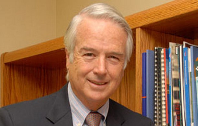 Hernán Doren: Sólo un tercio de las clínicas tiene relación con las isapres