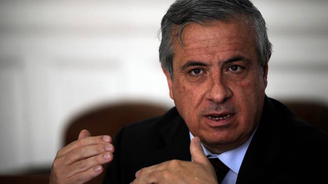 Mañalich: Quienes no estén de acuerdo con la reforma les hacen el juego a las Isapres