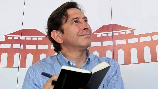 UDI alista proclamación de Golborne pese a voces que piden a Longueira