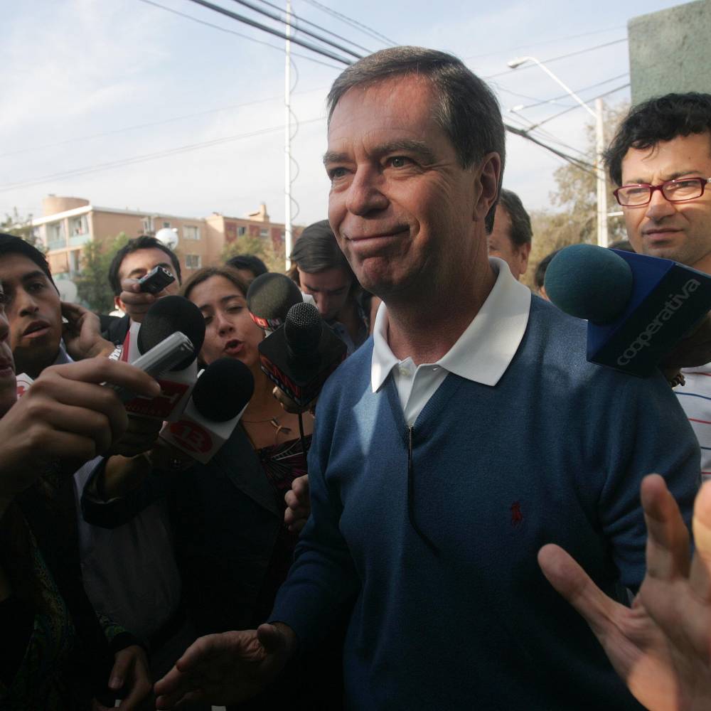 Tribunal rebajó medidas cautelares a ex gerente de La Polar