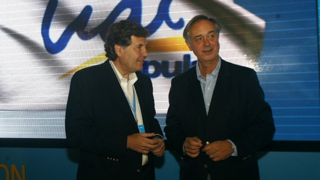 Consejo de la UDI alista proclamación de Golborne pese a disidencia