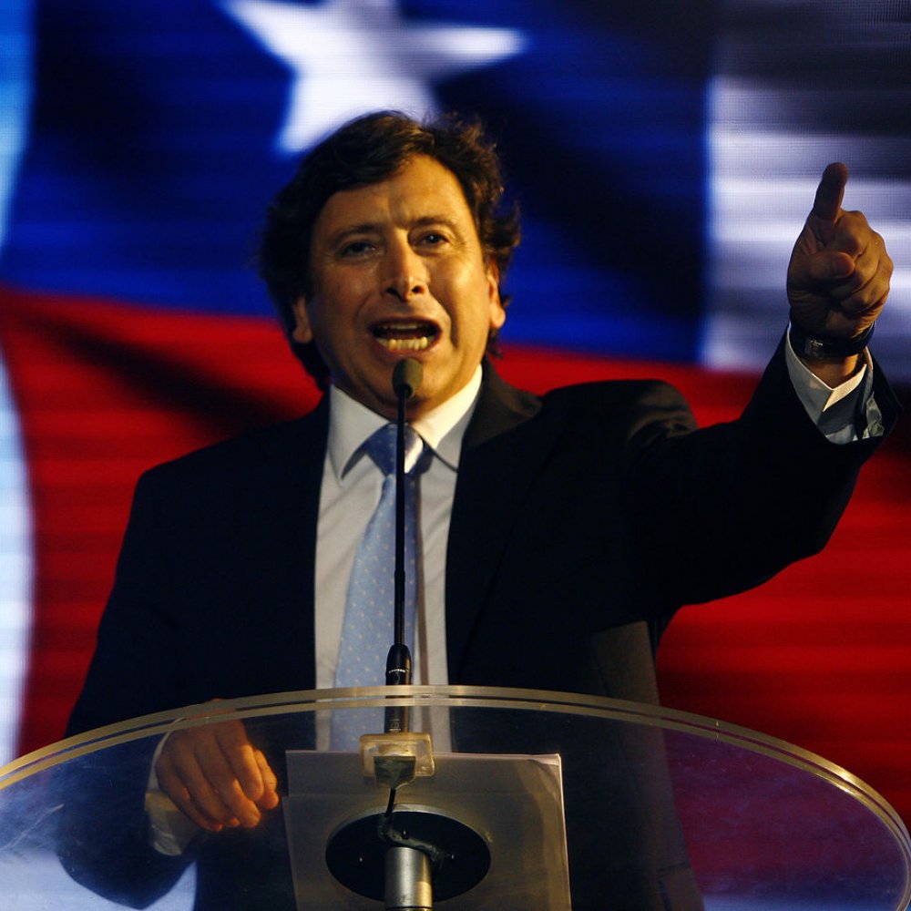 Golborne aseguró que recién debatirá en marzo 