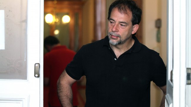 Guido Girardi: Un país que no invierte en ciencia no puede aspirar al desarrollo