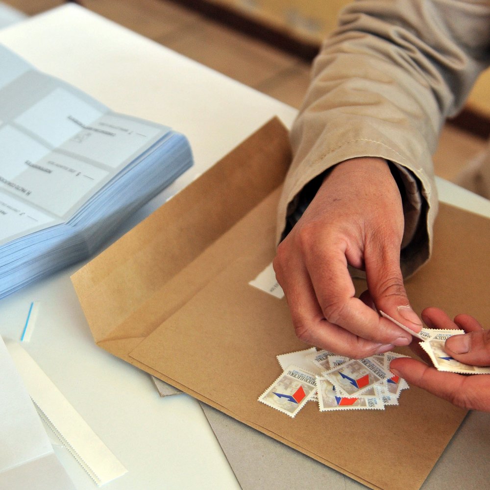 Apoyo al voto voluntario cayó 20 puntos tras las elecciones municipales