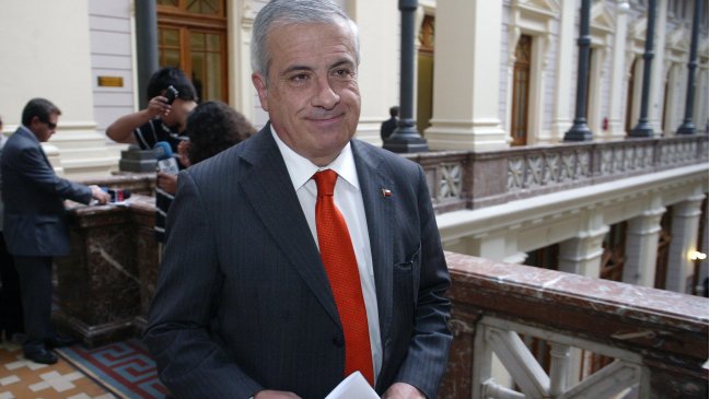 Mañalich se reunió con la Corte Suprema para tratar tema de las isapres