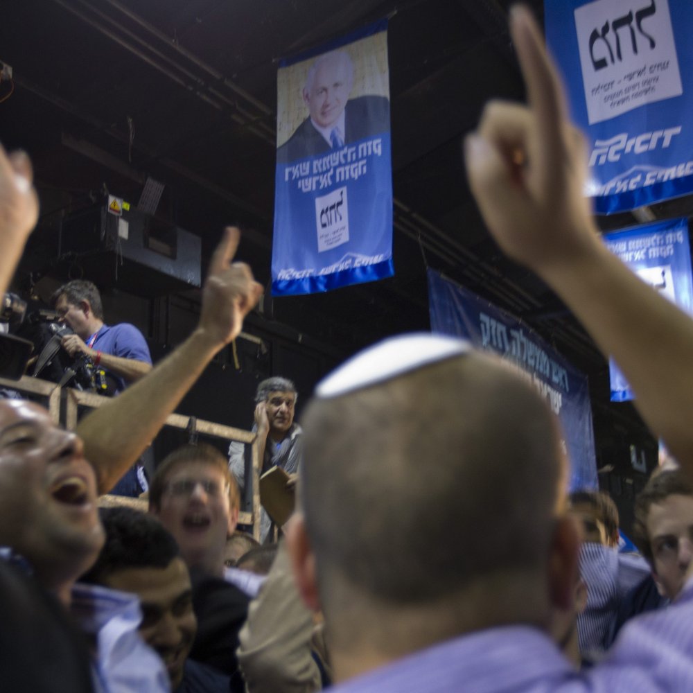 Netanyahu obtuvo una ajustada victoria en elecciones legislativas en Israel
