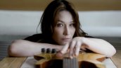 Carla Bruni firmó con Universal Music  