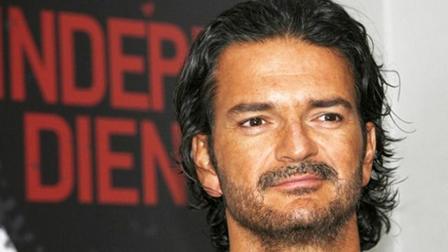 Ricardo Arjona lanzará nueva versión de su álbum 