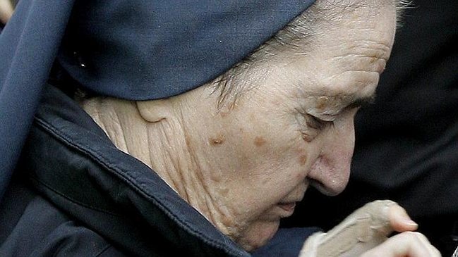 Murió monja acusada de robo de bebés en España