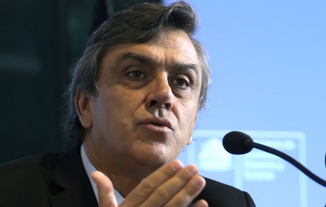 Ministerios y diputados firmaron acuerdo para acelerar trámites de proyectos de Energía