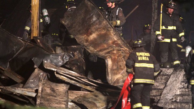 Un hombre murió en incendio de viviendas en Maipú