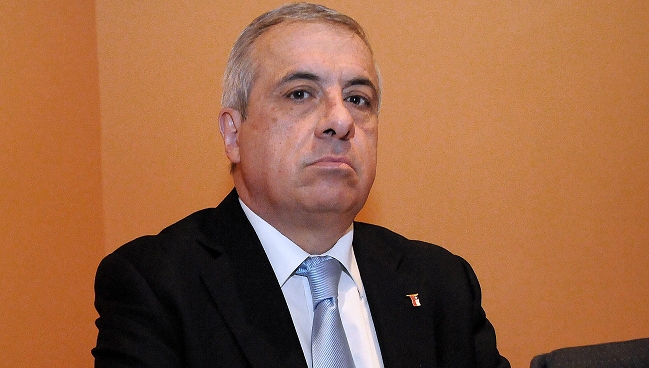 Minsal solicitó al CDE querellarse contra ex funcionario investigado por fraude al Fisco