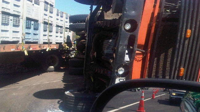 Accidente de tránsito provocó gran congestión en sector de Pelequén