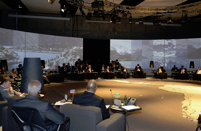 Resumen del fin de semana: La Cumbre Celac, la reunión Piñera-Castro y más