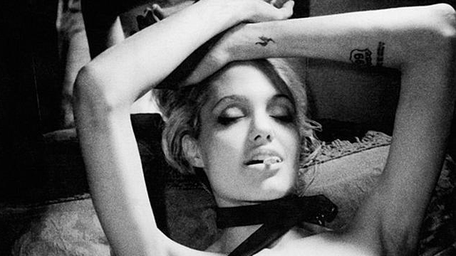 Brad Pitt busca evitar publicación de imágenes eróticas de Angelina Jolie