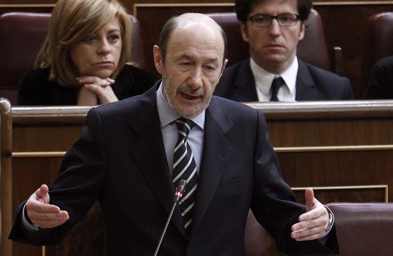 Líder opositor exigió renuncia de Mariano Rajoy