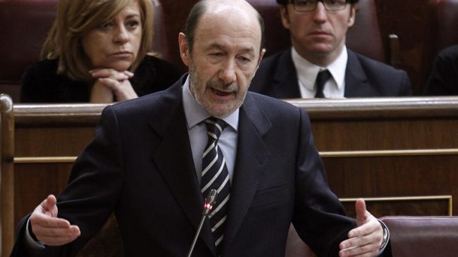 Líder opositor exigió renuncia de Mariano Rajoy