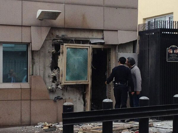 Atentado suicida cerca de embajada de EE.UU. en Turquía