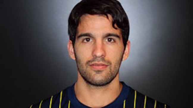 Volante uruguayo asoma como posible refuerzo de Colo Colo