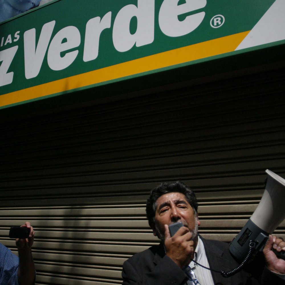 Sernac interpuso demanda colectiva por colusión de farmacias