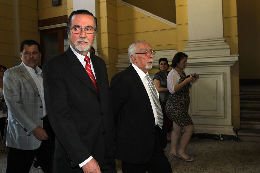 Rector de la U. de Chile se opone 