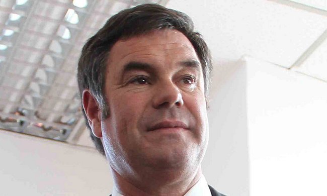 Ossandón: No entiendo por qué el Presidente no le pide la renuncia a Pereira