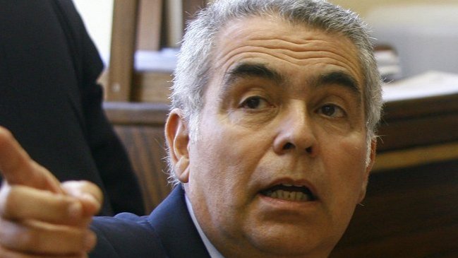 Contraloría cuestionó nombramientos en la Subsecretaría para las Fuerzas Armadas