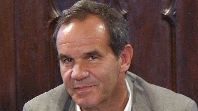 Allamand también considera que situación de Julio Pereira debe resolverse 