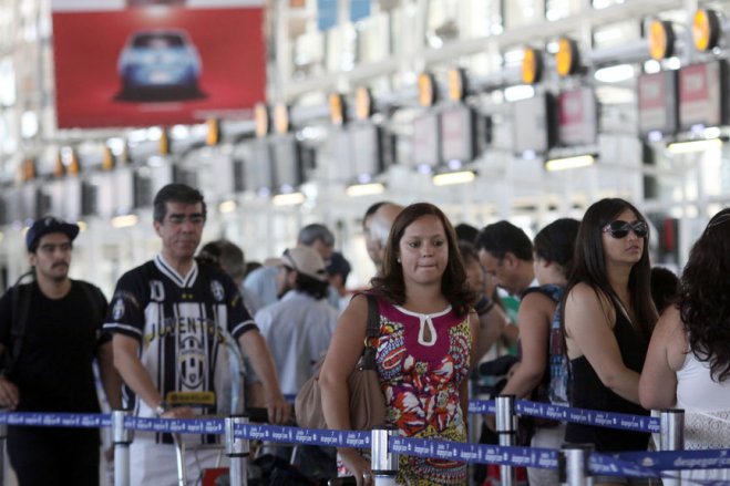 Mejora congestión en aeropuerto de Santiago