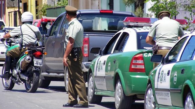 Mujer fue detenida por degollar a su pareja en la comuna de Peñaflor