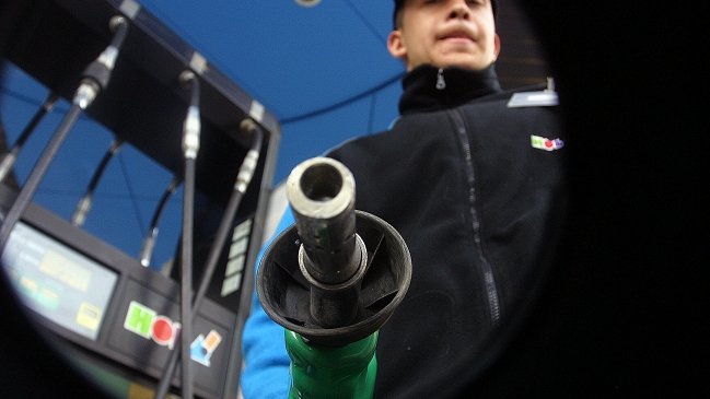 ENAP: Bencinas subirán hasta 18 pesos este jueves