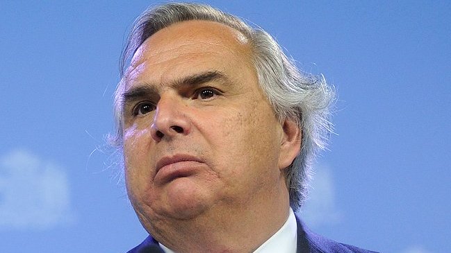 Andrés Chadwick anunció su retiro de la política