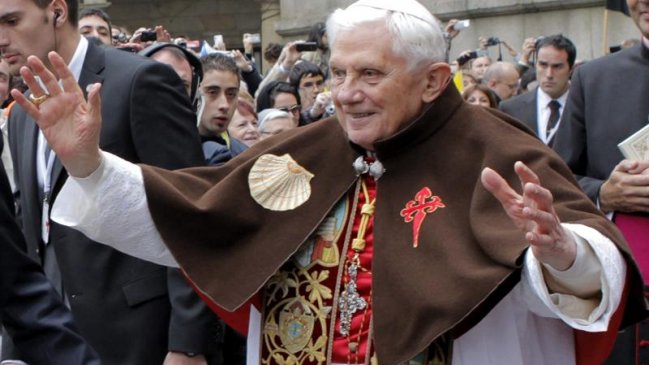 Benedicto XVI deja el Pontificado del Vaticano tras ocho años