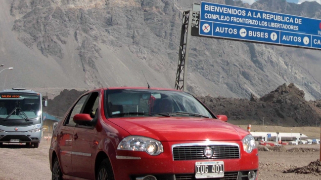 Paso Los Libertadores reabrirá este miércoles para todo tipo de vehículos