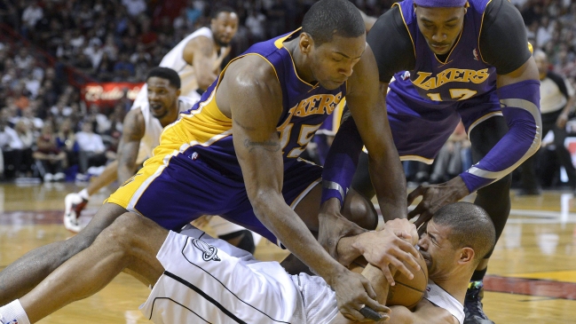 Los Lakers sufrieron para vencer al peor equipo del Oeste en la NBA
