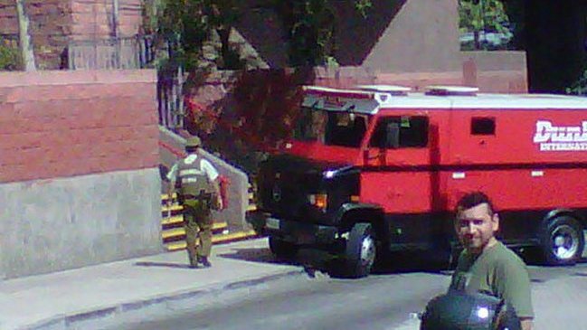 Dos guardias resultaron heridos en asalto a camión de valores en Metro Pedrero