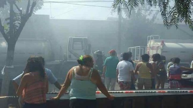 Incendio se desató en sector comercial de Cabildo