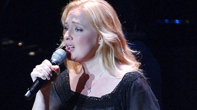 Falleció la cantante country Mindy McCready