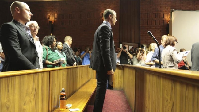 Juez pospuso la decisión sobre la libertad bajo fianza de Oscar Pistorius