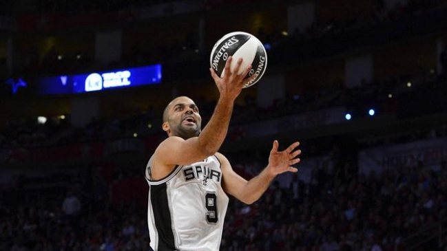 Tony Parker amplió la racha triunfal de San Antonio Spurs