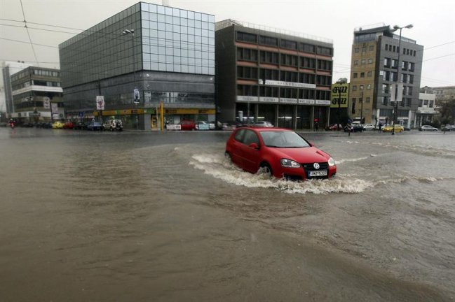 Lluvias torrenciales en Atenas causaron una víctima fatal