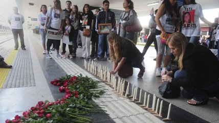Familiares recordaron a las víctimas a un año de la tragedia de Once