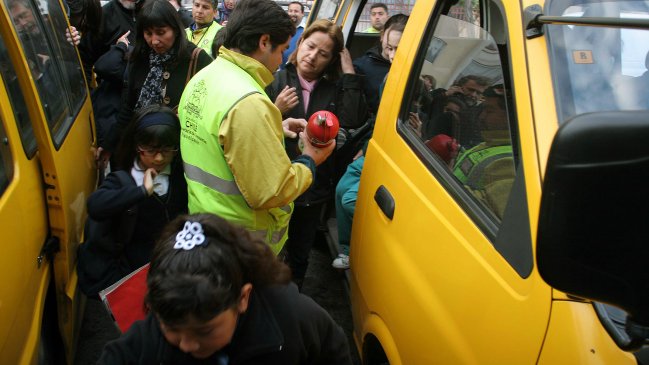 Transportistas escolares acusaron falta de fiscalización