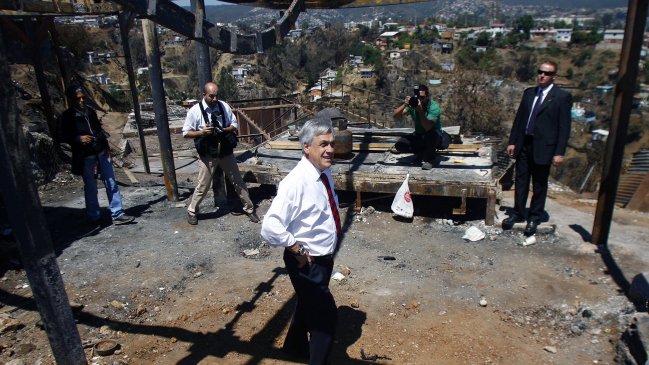 Gobierno y damnificados de Valparaíso: Estamos viendo el caso a caso