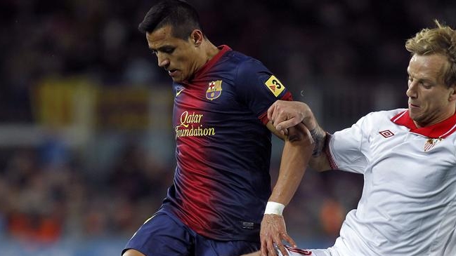 Alexis Sánchez festejó con Barcelona a costa de Sevilla de Gary Medel