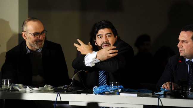 Maradona: Quiero caminar libre por Italia y Nápoles